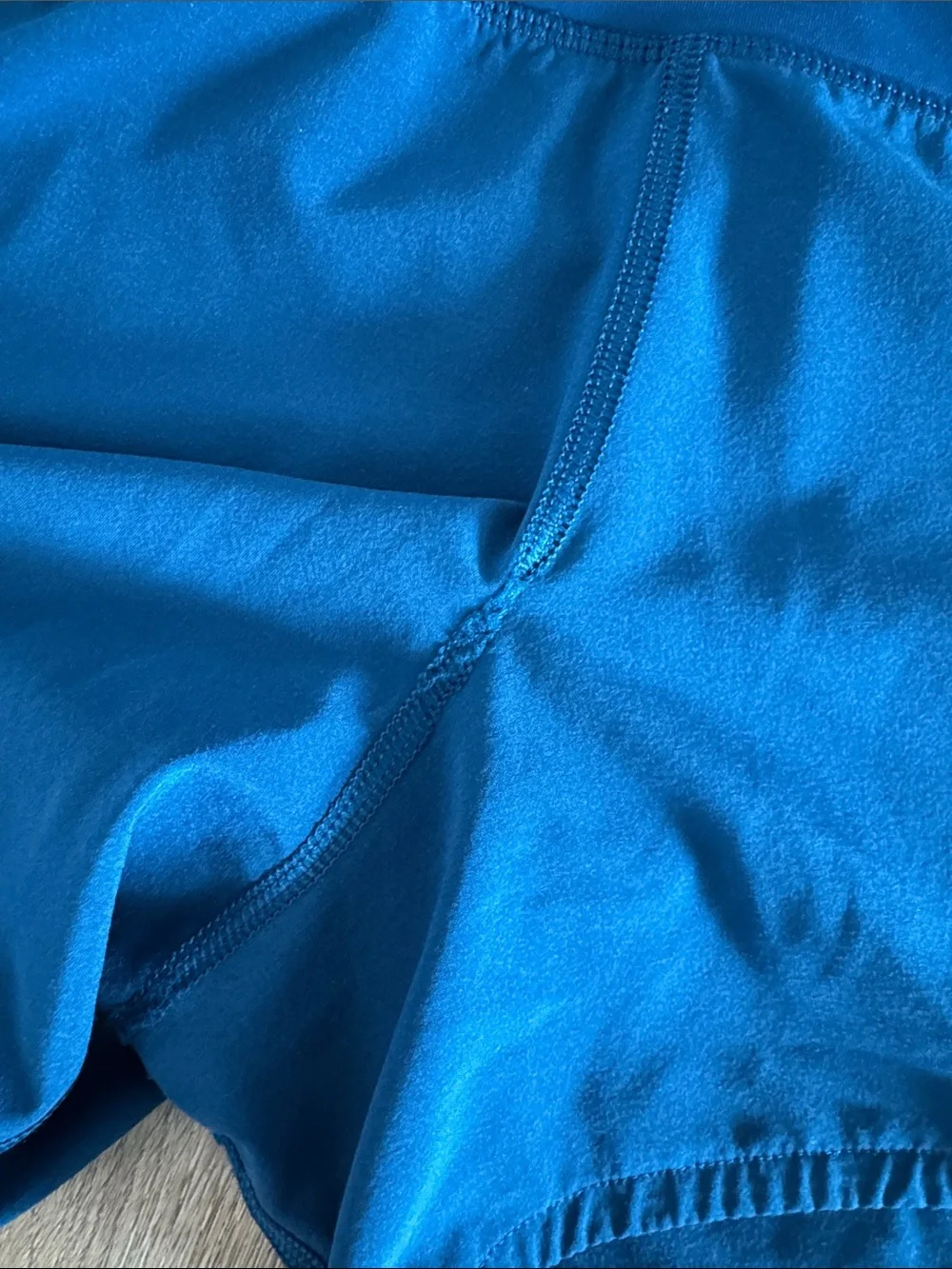 lululemon athletica Blue Athletic Shorts Sz 8 GUC